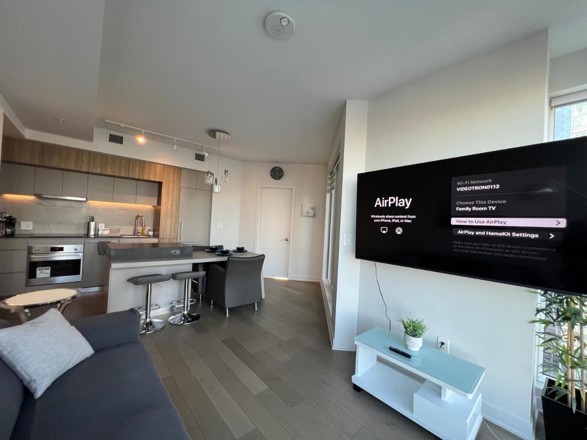 Beautiful One Bedroom Downtown Condo With Pool And Free Parking Montreal Exterior photo