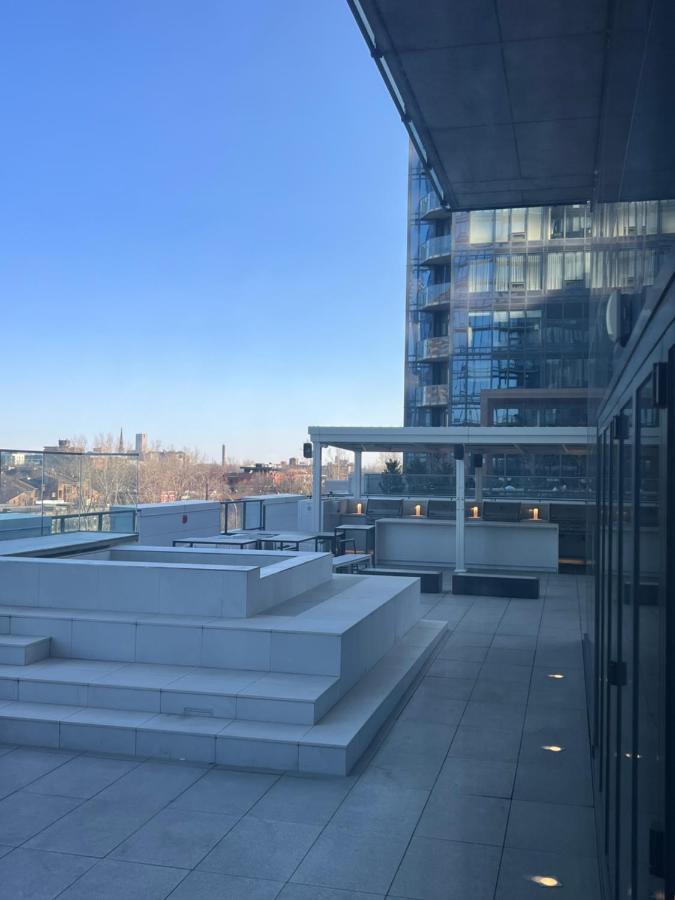 Beautiful One Bedroom Downtown Condo With Pool And Free Parking Montreal Exterior photo